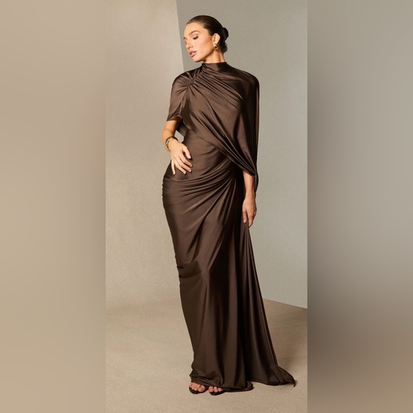 Women’s Sunfere Melina Asymmetric sleeve drape maxi dress in brown - Picture 3 of 4